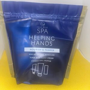 Bath & Body Works Spa Helping Hands True Blue Spa Gift Set